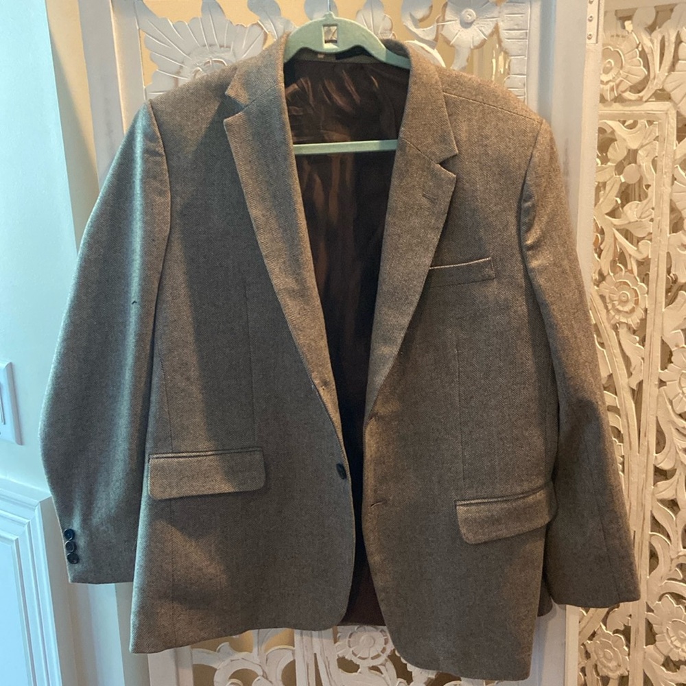 Light weight brown tweed jacket